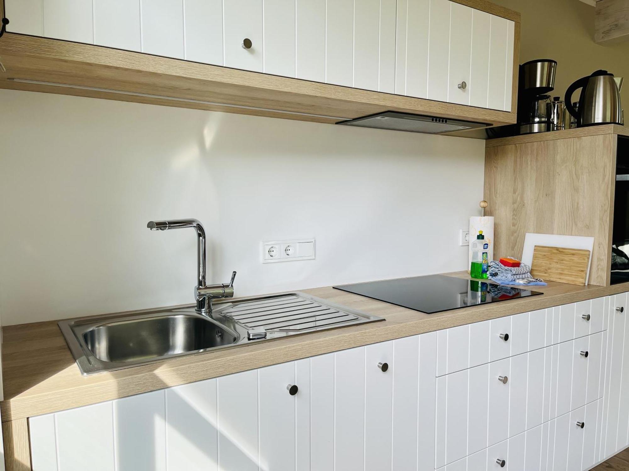 Ferienhaus Strandflieder 05 Feriendorf Klein Stresow Ruegen By Ruyastay プットブス エクステリア 写真