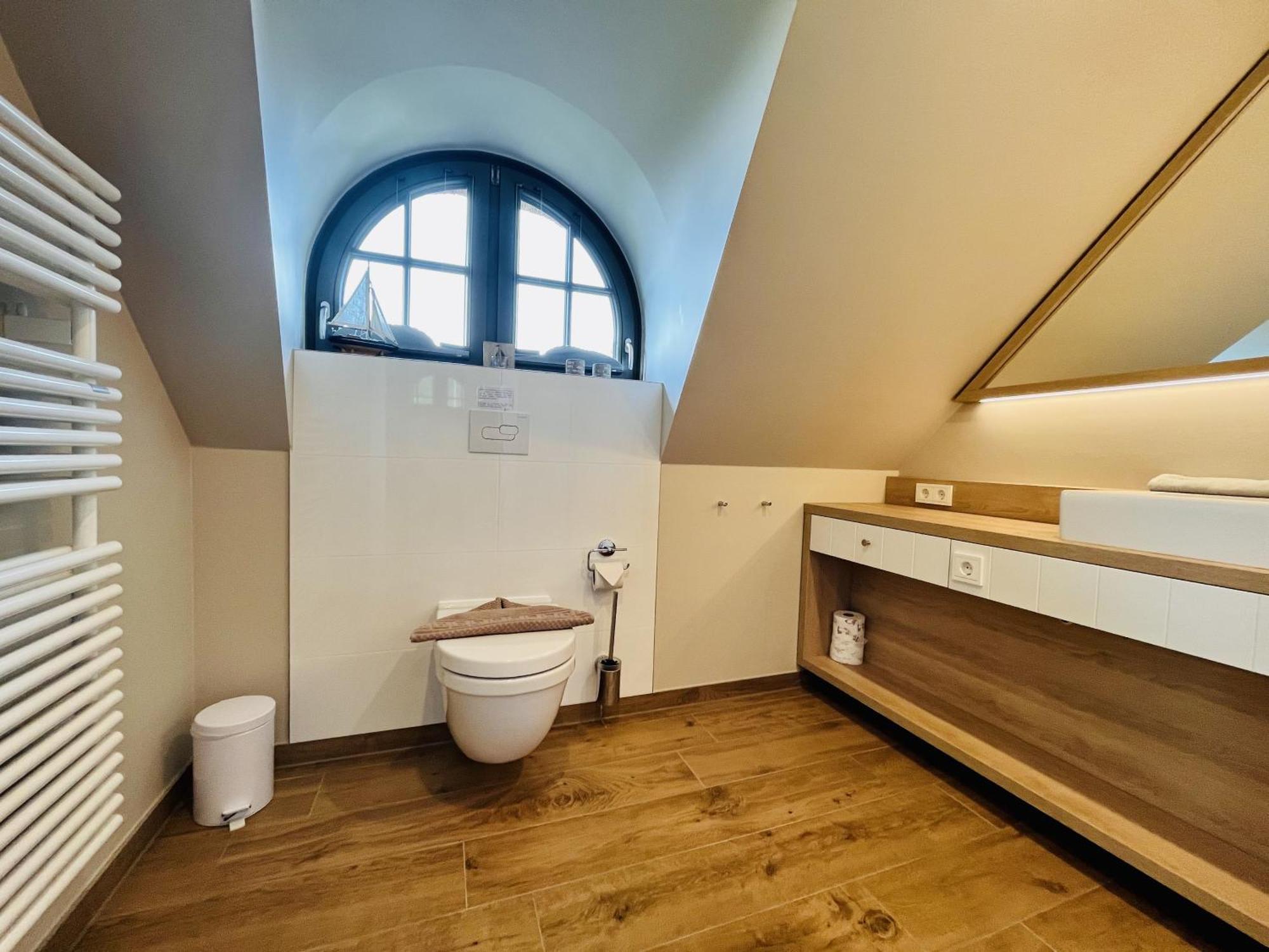 Ferienhaus Strandflieder 05 Feriendorf Klein Stresow Ruegen By Ruyastay プットブス エクステリア 写真
