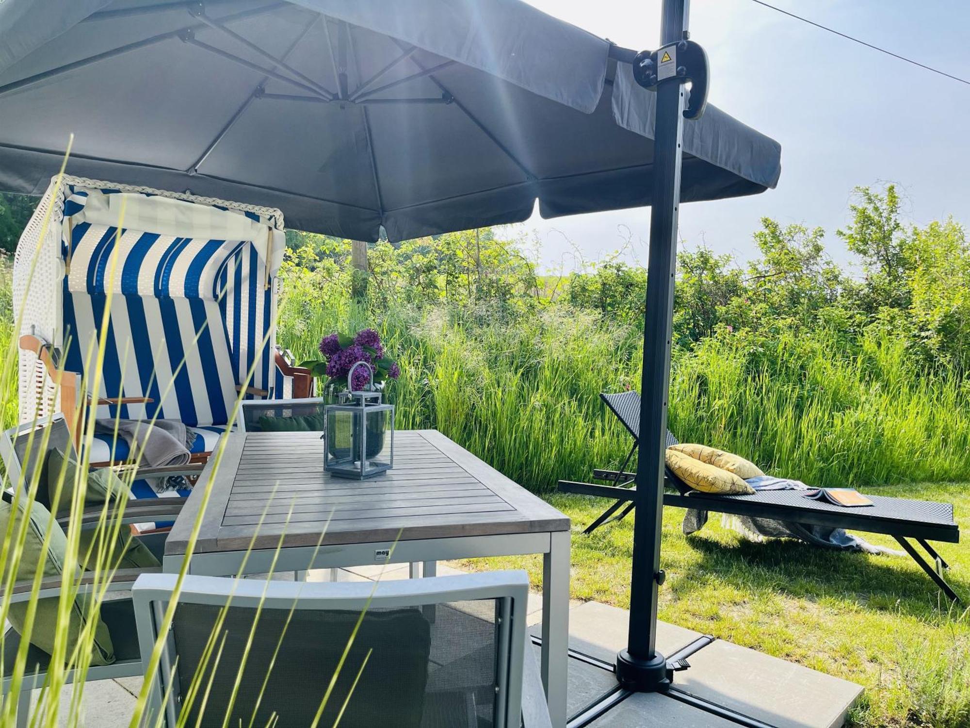 Ferienhaus Strandflieder 05 Feriendorf Klein Stresow Ruegen By Ruyastay プットブス エクステリア 写真